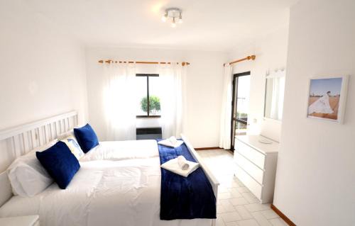 Alporchinhos Haus | T3 Holiday Cottage near the beach | B111