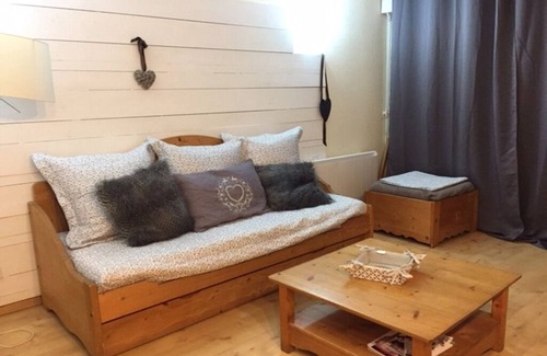 Bagneres-de-Luchon Wohnung | T3 with summer pool garden