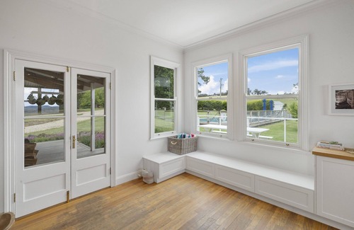 Tolmie Haus | Tabletop Farm: 4 BR, 2 BA House in Tolmie, Sleeps 11