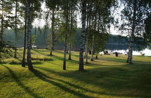 Tahkovuori Villa | Tahkon Riihiranta - 4 bedroom villa by the lake - Tasokas tilava rantamökki