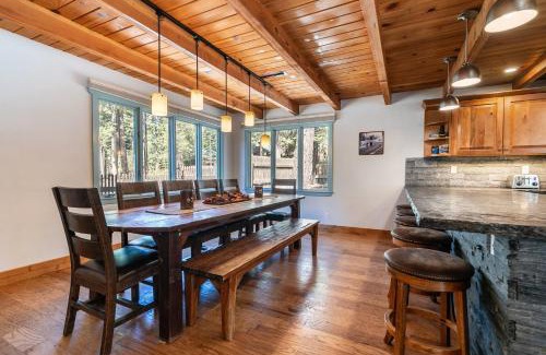Carnelian Woods Haus | Tahoe Dreamer by Tahoe Getaways - Pet Friendly 4 BR Gated Home w Fenced Yard, Game Room & Walk to Lake!