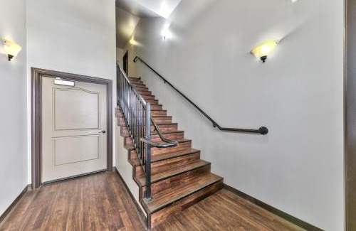 South Lake Tahoe Villa | Tahoe Woods 501 - Location Spacious Walk to Beach