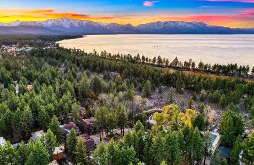 South Lake Tahoe Villa | Tahoe Woods 501 - Location Spacious Walk to Beach