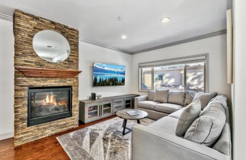 South Lake Tahoe Villa | Tahoe Woods 501 - Location Spacious Walk to Beach
