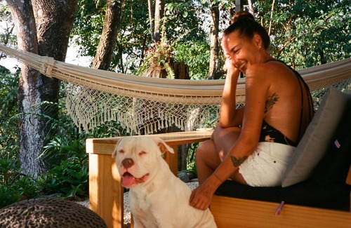 Playa Hermosa Cobano Haus | Take a break and unwind at this peaceful oasis.