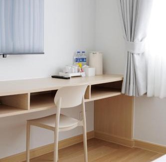 Bang Na Hotel | Takka Hotel - Bearing