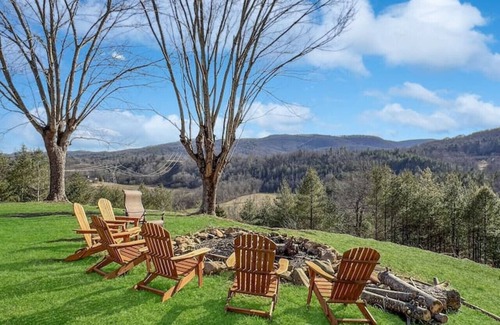 Wilkesboro Kabine | Tall Maple Lodge with Views