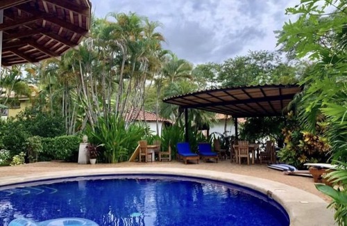 Playa Langosta Villa | Tamarindo Grand Villa. Oasis at walking distance to Tamarindo Beach!