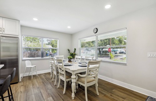 Riverside Heights Haus | Tampa Vacation Rental ~ 3 Mi to Downtown!