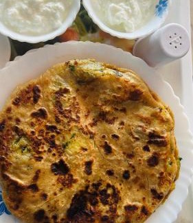 Varanasi Kabine | Tandon Lodge On The Ganga Ghat Homestay