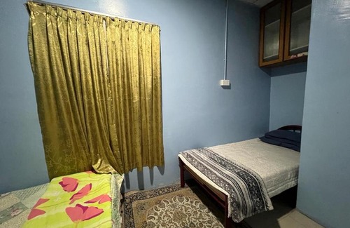 Kampung Padang Jambu Haus | Tanjung Pagar Homestay 3 Bilik Tidur, 2 Bilik Air
