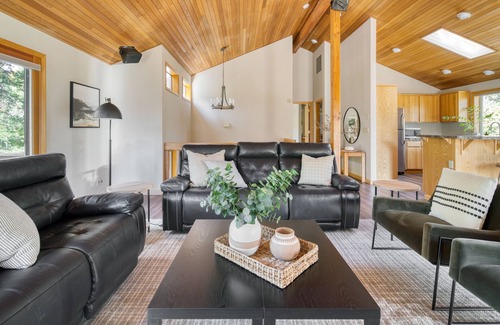 Sunriver Kabine | Tanner by AvantStay | Modern Cascades Escape