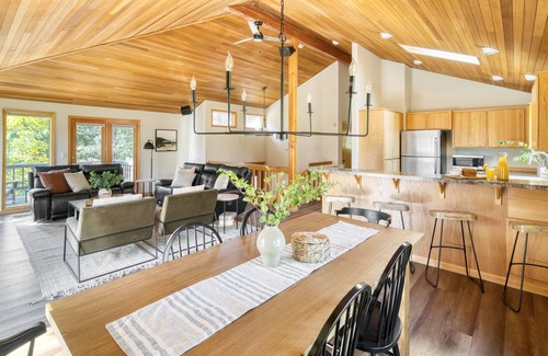 Sunriver Kabine | Tanner by AvantStay | Modern Cascades Escape