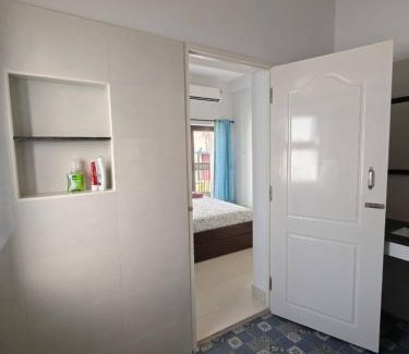 Valasaravakkam Wohnung | Tara Spacious 3BHK Virugambakkam