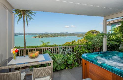 Paihia Bed & Breakfast | Tarlton's Lodge