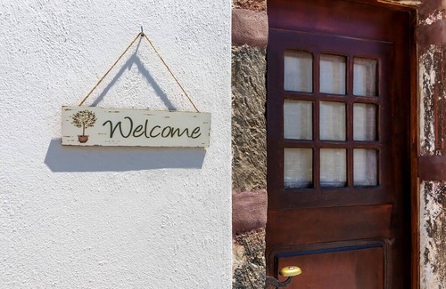 Exo Gonia Villa | Tasteful Santorini Villa | Anthea Residence | 1 Bedroom | Charming Interior & Wonderful Views | Exo Gonia