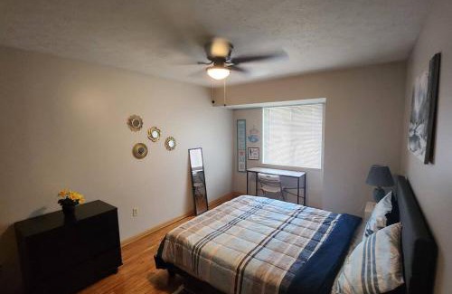 Euclid Haus | Tastefully Furnished 3bd @Euclid