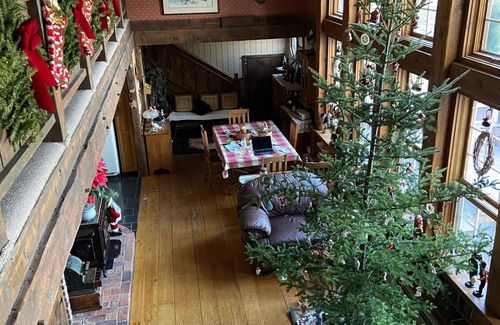 Auburn Haus | Taylor Pond Lake House with Private beach