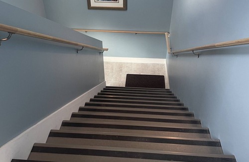 Traverse City Eigentumswohnung | TC West Side Condo, Central Location, Spacious, Dog Friendly!