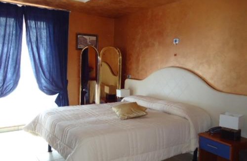 Casapulla Hotel | Tea Palace Hotel