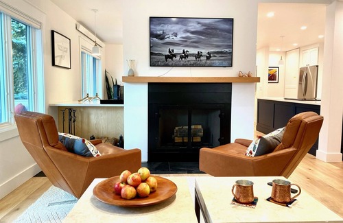 Teton Village Eigentumswohnung | Teewinot B5: Top Floor 2BR/2BA Condo -- Fully Remodeled