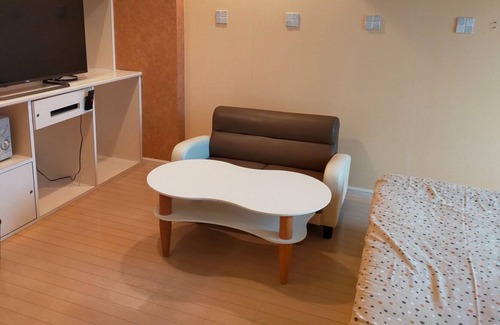 Honjo Haus | Telework convenient and serene hotel AQA / Honjo Saitama
