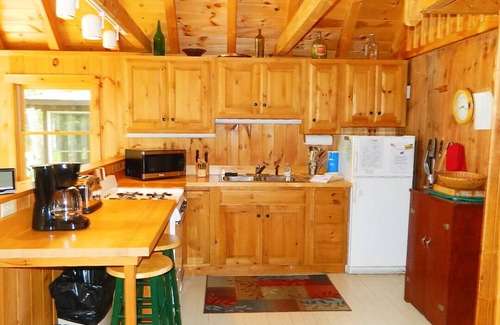 Rangeley Hütte | Genießen Sie die Ruhe, unberührte Region von Loon Lake