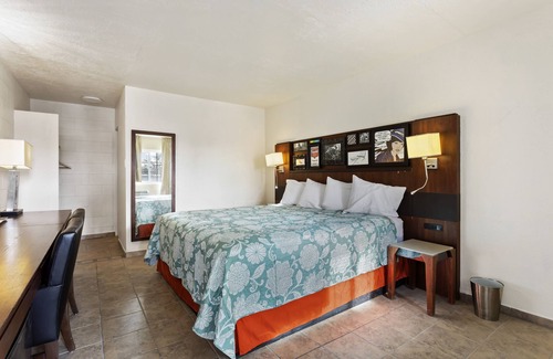 Ogden Hotel | Temple View Inn