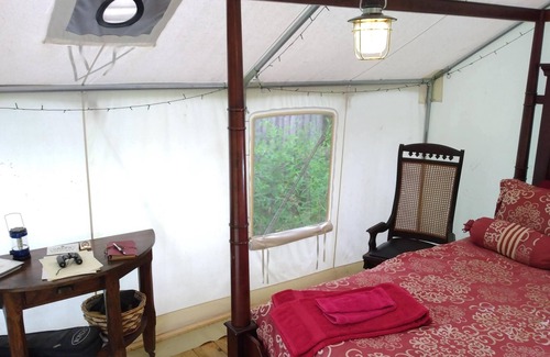 Madison Wohnmobilvermietung | Tentrr Signature Site - Wine Country Treasure - Coleman Outfitted Site