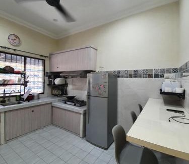 Batu Gajah Haus | Teratak Ayuni with Private pool