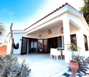 Santa Rosa Wohnung | Terra77 Tropical vacation home, private garden, pool, parking and BBQ