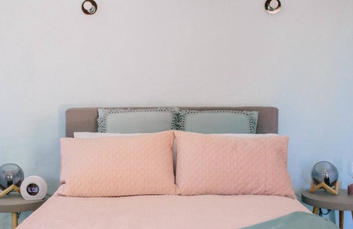 Upper Wakefield Haus | Terroir Auburn