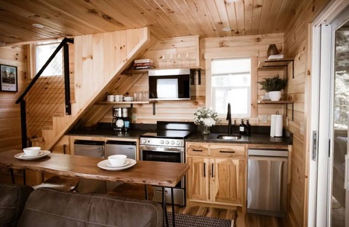 Rockbridge Wohnung | The Acorn-Kabine-Eigenes Badezimmer