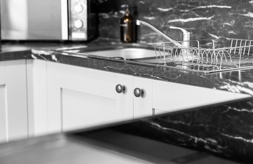 Carnoustie Skihütte | The Albatross - Everything's Above Par