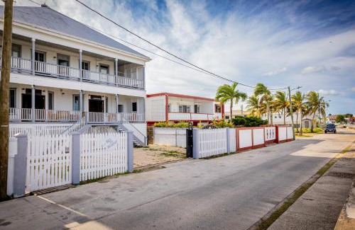 Belize City Bed & Breakfast | The Ambassador's Terrace