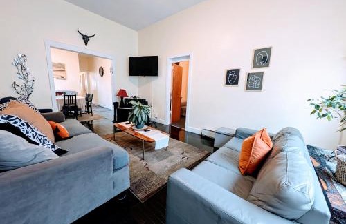 Avondale Haus | The Avondale Guesthouse