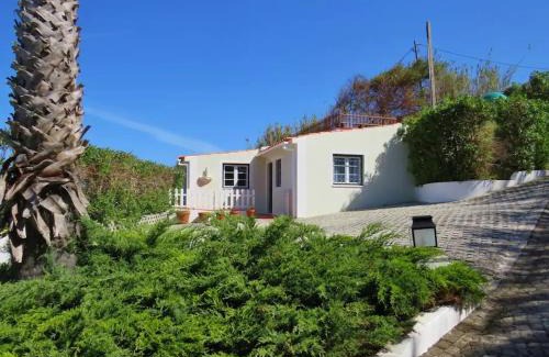 Colares Haus | The Beachfront Casa da Rampa