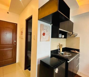 Legazpi Village Wohnung | The Beacon Makati by Christine Suites PH near Greenbelt Mall