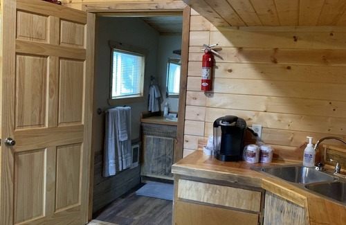 Freedom Wohnung | The Bear Cabin a rustic ranch cabin