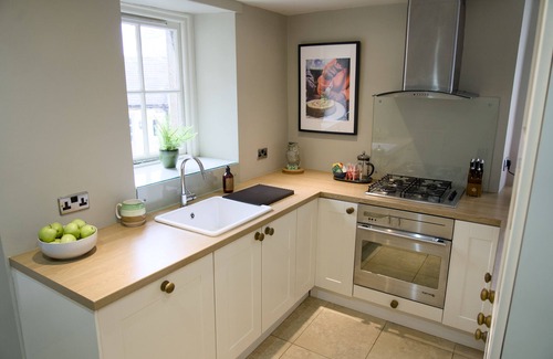 Baslow Wohnung | The Beeches - Haddon Apartment (3) sleeps 4 - sleeps 4 guests in 2 bedrooms