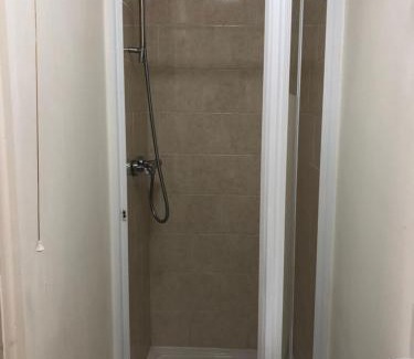 Newtown Hotel | The Bell Hotel