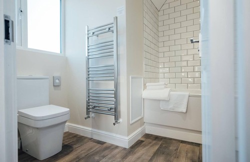 Spetchley Hotel | The Bell Inn