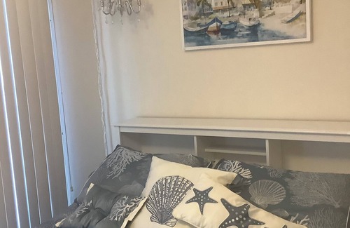 Mantoloking Eigentumswohnung | The best of both worlds! One bedroom condo on the beach with heated pool!