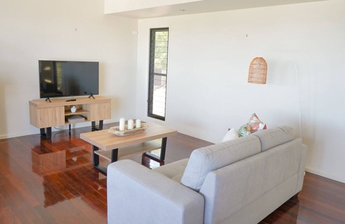 Mount Louisa Haus | *THE BEST PRIVATE HOME WITH A TOUCH OF LUXURY**