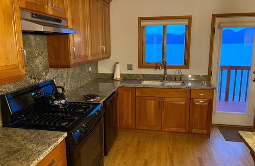 Polson Haus | The Bison on Flathead Lake