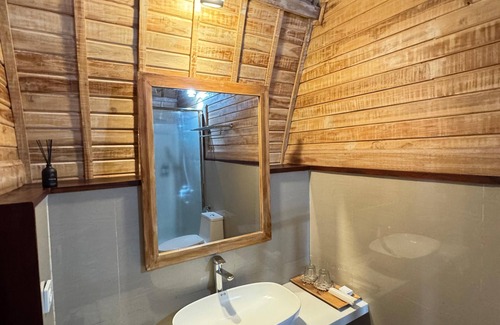 Baturiti Kabine | The Blooms Villa