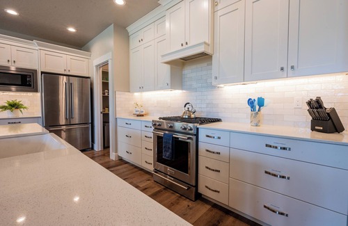 Meridian Haus | The Blue Heart with New Hot Tub