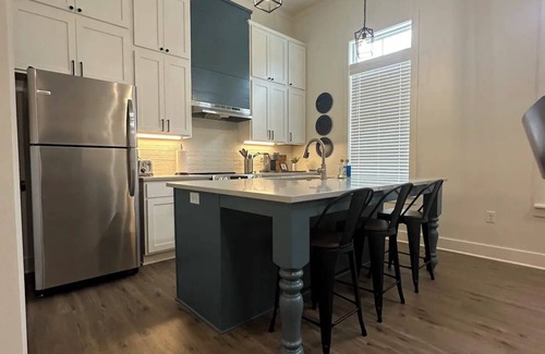 Baton Rouge Haus | The Blue Heron Haven—your perfect getaway just minutes from the heart of LSU!