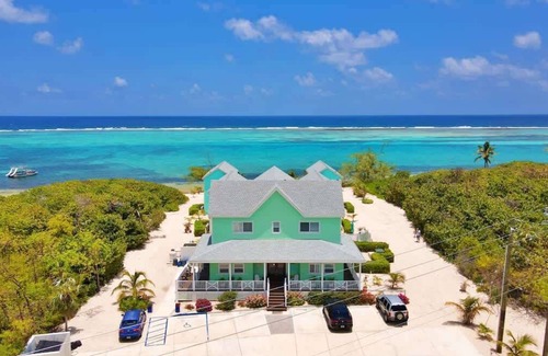 Colliers Bay Eigentumswohnung | GRAND OPENING SPECIAL - FEBRUAR UND MÄRZ - NAGELNEUES BETT UND FRÜHSTÜCK!