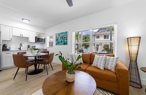 Coral Ridge Wohnung | The Blue Parrot